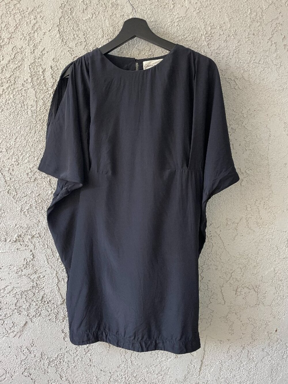Graham & Spencer 100% Silk Black Tunic Top Draped Open Sleeve Small